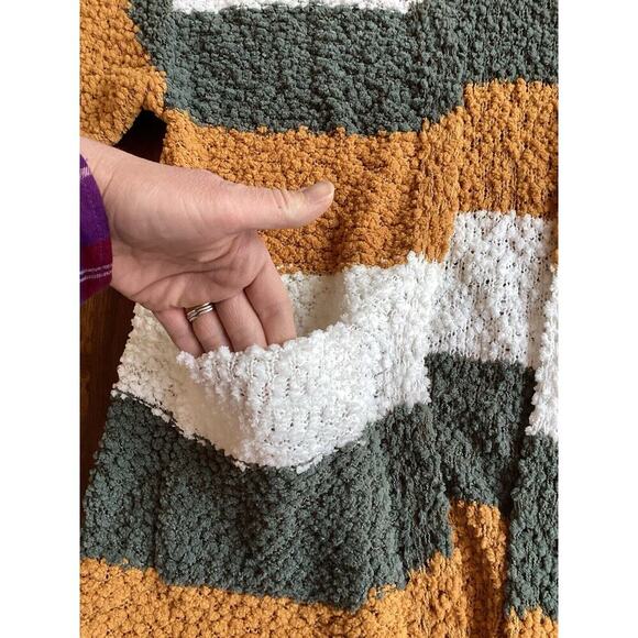 Adora Super Soft Striped Popcorn Puff Cardigan Sweater Gold Gray White Sz Medium - Picture 8 of 11